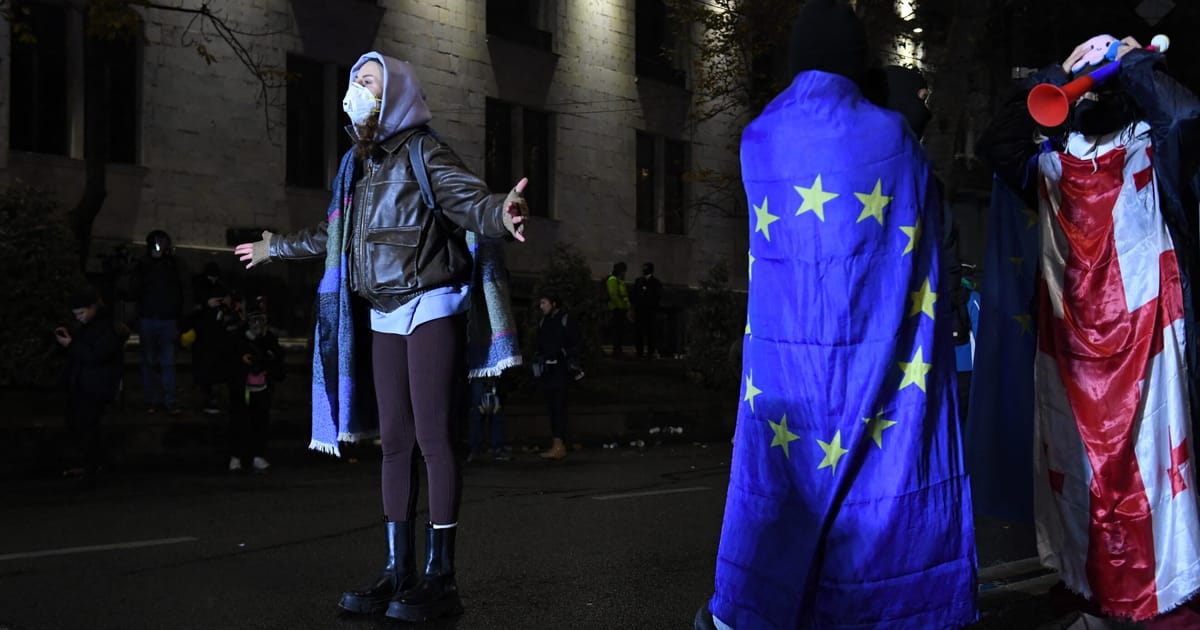 48 personnes arrêtées dans le cadre de la répression des manifestations pro-européennes en Géorgie