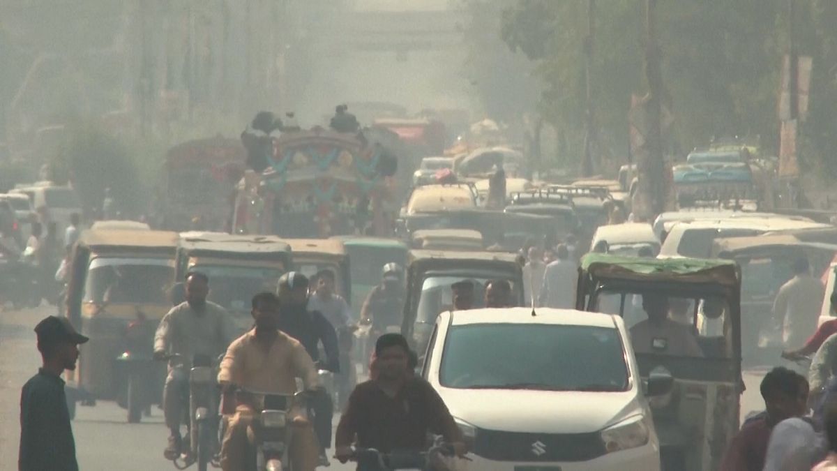 Traffic on road of Karachi