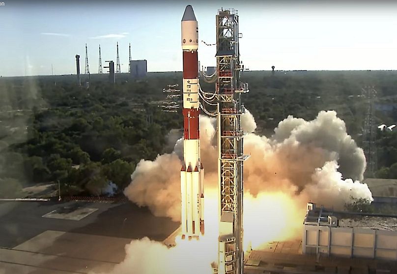 Le lancement d'une fusée portant la mission Proba-3 depuis le centre spatial Satish Dhawan à Sriharikota, en Inde, le jeudi 5 décembre 2024.