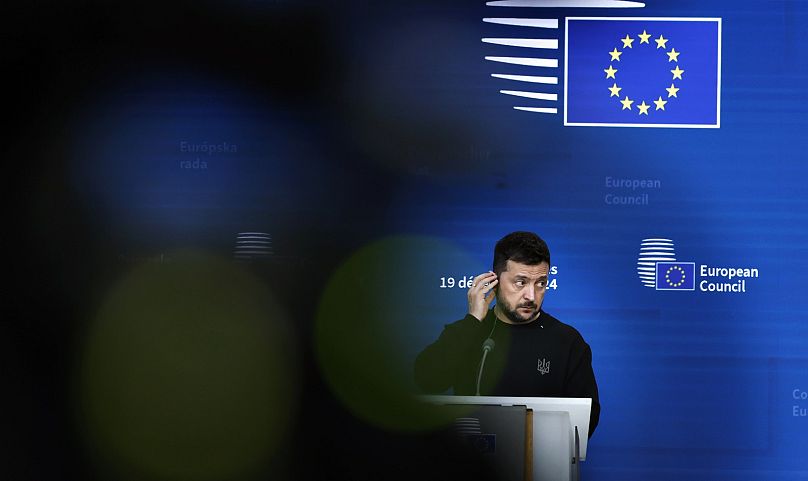 Volodymyr Zelenskyy s'est adressé à la presse après sa rencontre avec les dirigeants européens à Bruxelles.