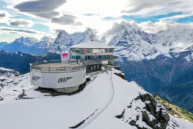 Le restaurant Piz Gloria du Schilthorn. 