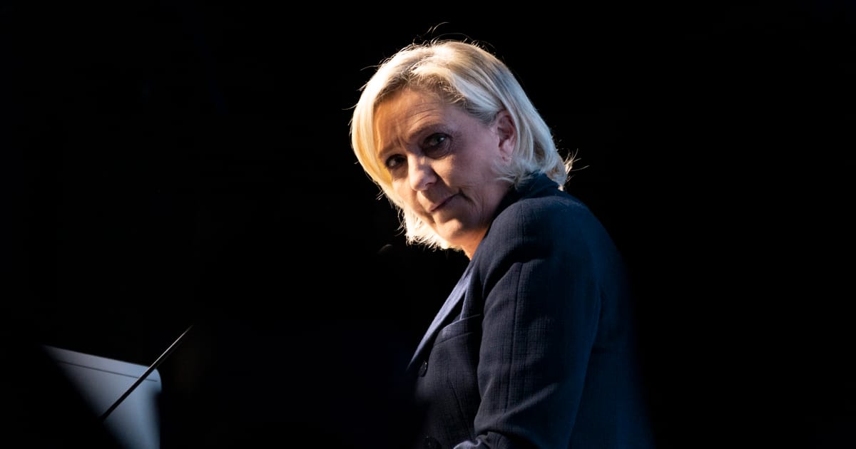 Le Pen salue les négociations "positives" après sa rencontre avec le nouveau Premier ministre français Bayrou