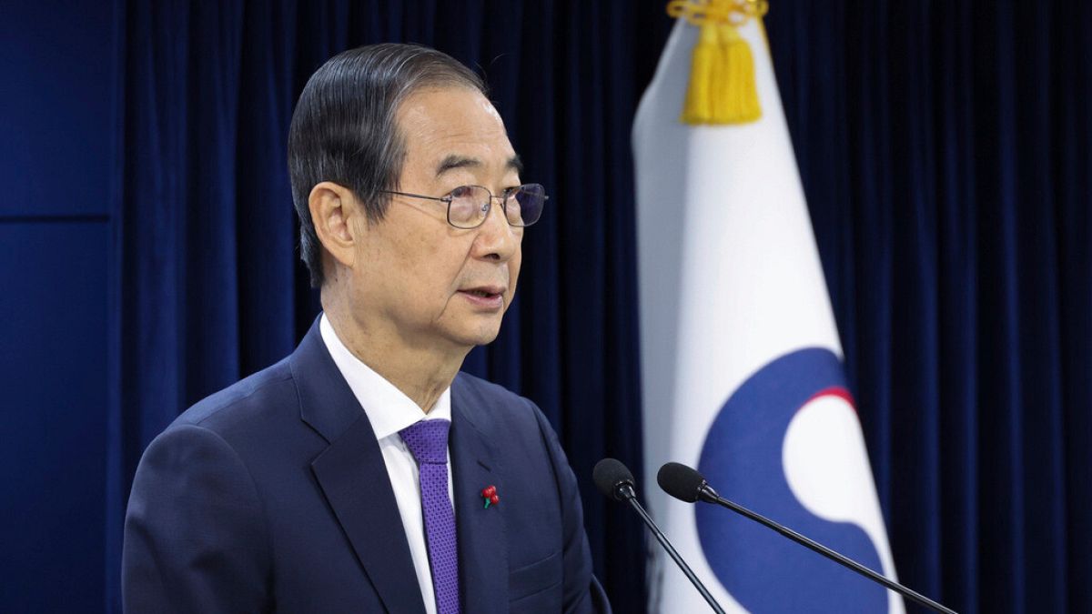 South Korean acting President Han Duck-soo speaks at the government complex in Seoul, South Korea, Thursday, Dec. 26, 2024.