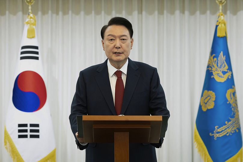 Le président sud-coréen Yoon Suk Yeol s'exprime à la résidence présidentielle à Séoul, le 14 décembre 2024.