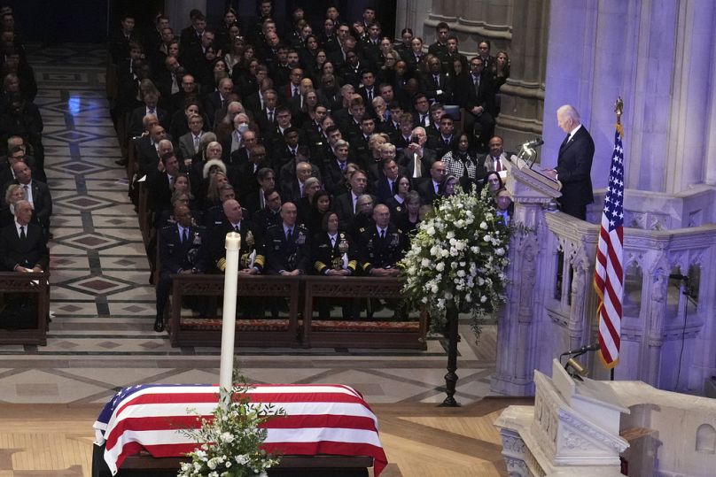 Le président Joe Biden s'exprime lors des funérailles nationales de l'ancien président Jimmy Carter à la cathédrale nationale de Washington, le jeudi 9 janvier 2025.