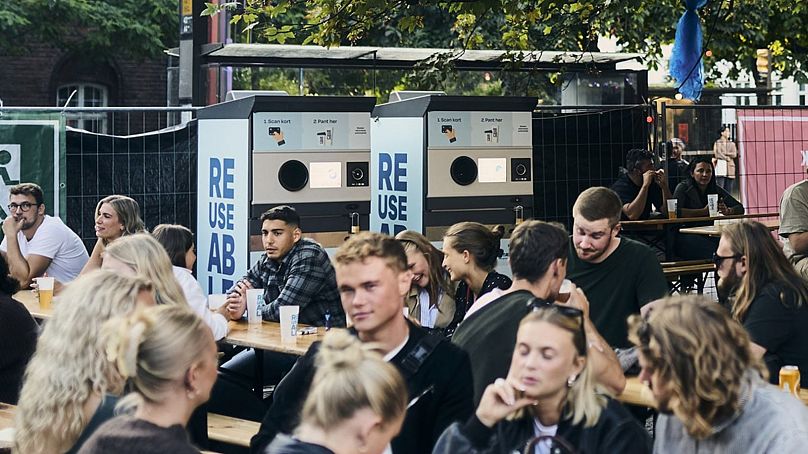   Après le grand festival d'Aarhus, le taux de retour est passé de 73 pour cent à 88 pour cent et est resté stable depuis. 