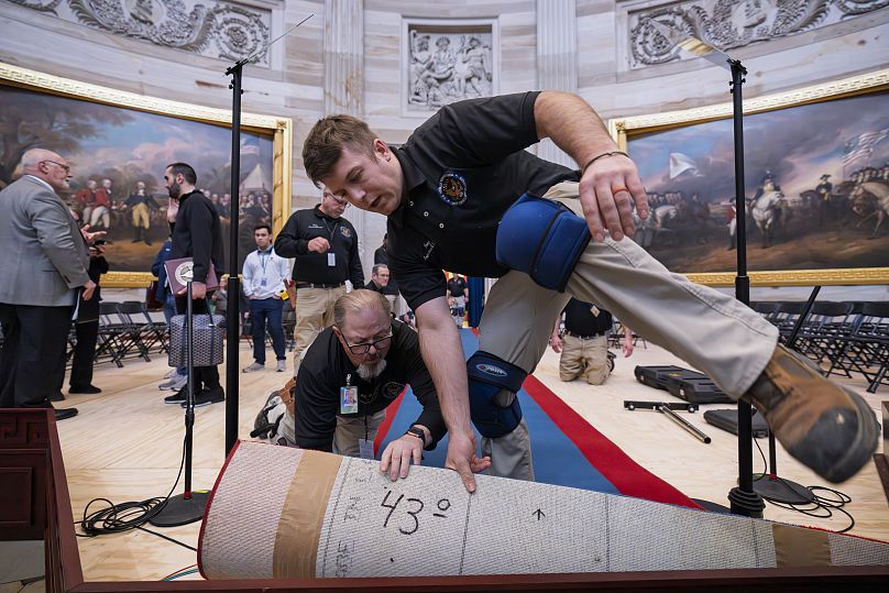 Les organisateurs s'efforcent de déplacer la cérémonie d'investiture le jour de l'investiture dans la rotonde du Capitole en raison du temps froid prévu à Washington, le 18 janvier 2025.