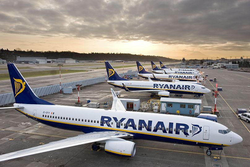 Ryanair prévoit de revenir en force d'ici l'été, mais sans fixer de date.