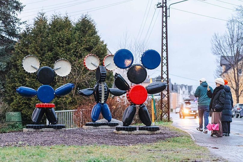 de Jan Kummer "Heimat Ensemble II" fait partie des œuvres du parcours d’art et de sculpture Purple Path.