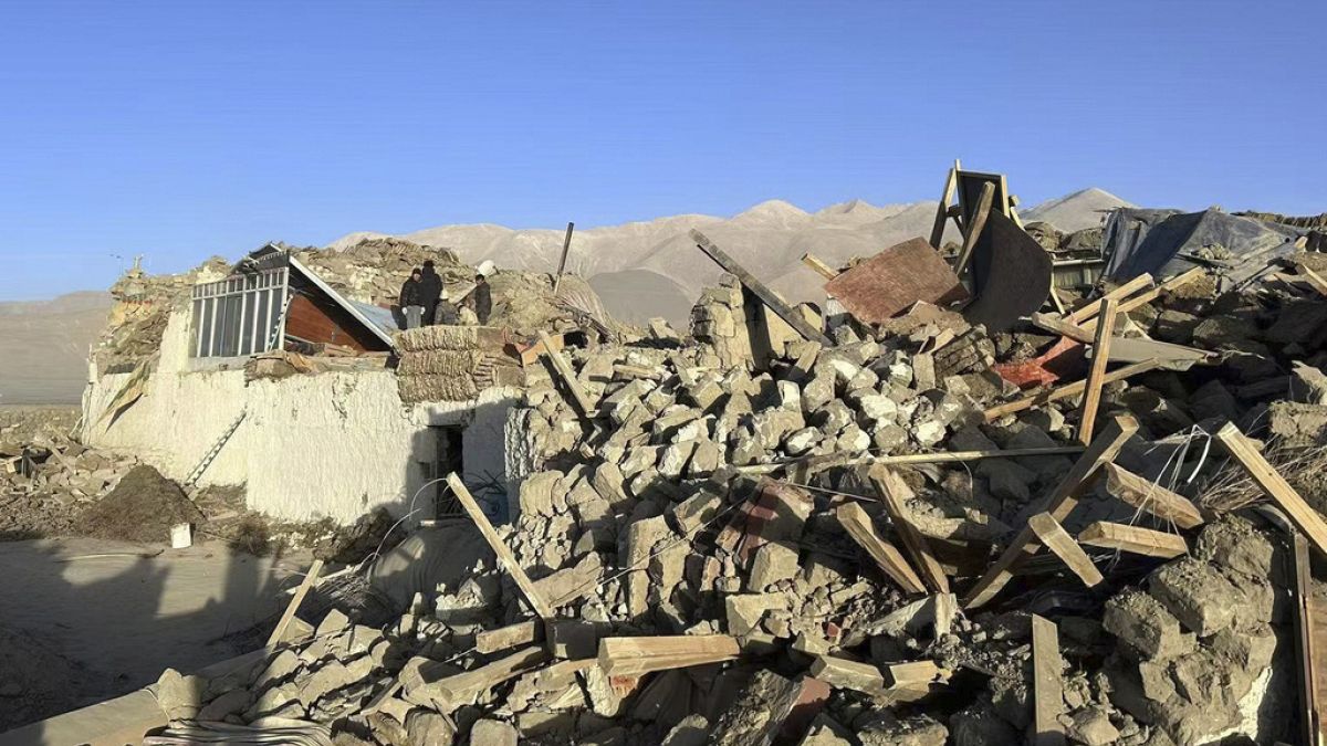 Magnitude 7.1 earthquake kills at least 32 people in Tibet