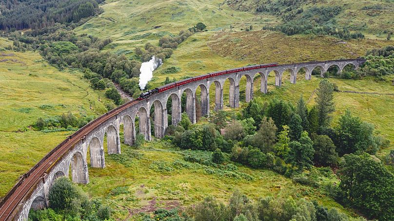 Le viaduc Glen Finnan rendu célèbre par Harry Potter.