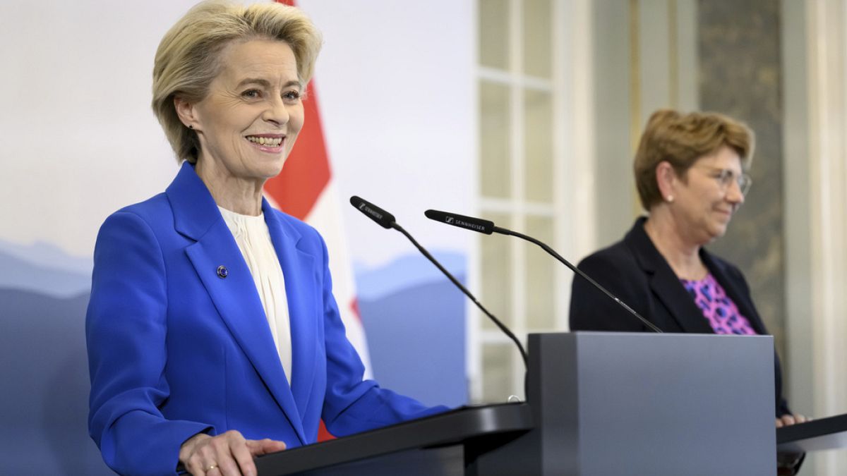 The President of the European Commission, Ursula von der Leyen, is currently in Hanover, where she is resting and recovering from pneumonia.