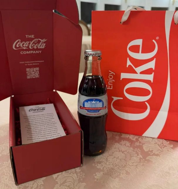 La bouteille commémorative de Diet Coke